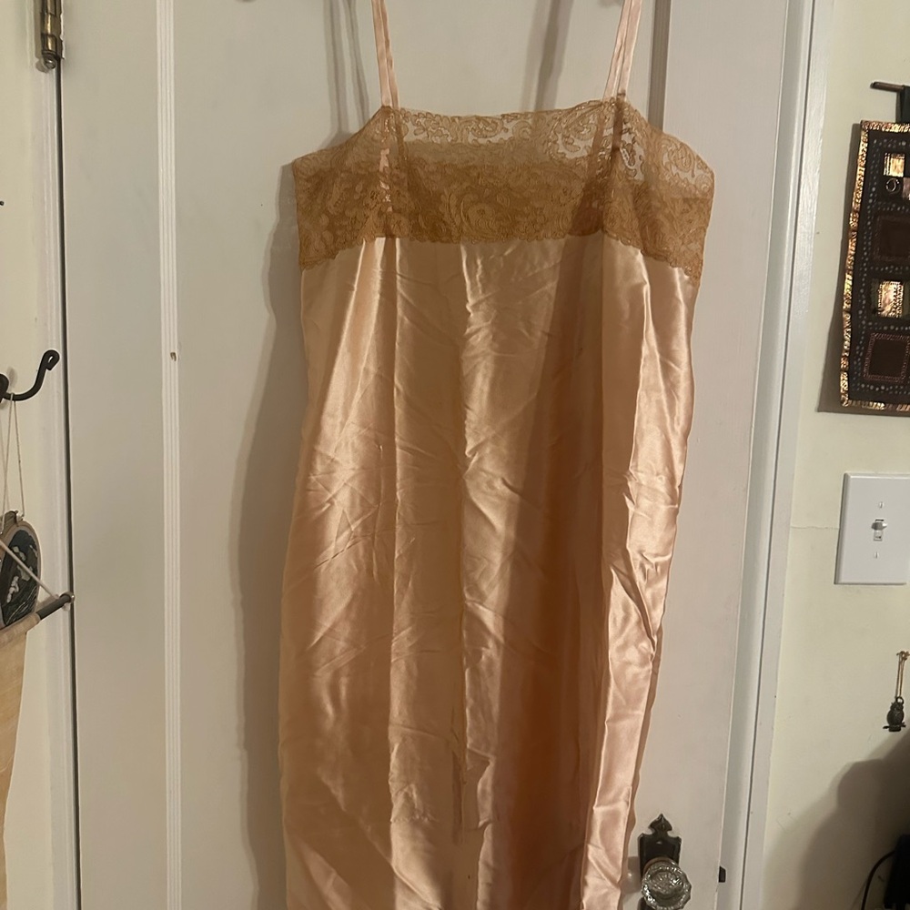 Vintage slip